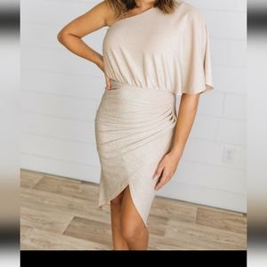 One shoulder dress